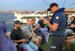 İstanbul polisinden tur ve eğlence teknelerine 'İstanbul Huzur' denetimi
