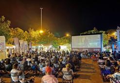 Açık hava sineması etkinlikleri Bozcaada'da başladı