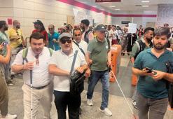 Görme engellilerden bariyer eylemi