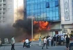 Sultangazi'de 5 katlı iş merkezi'nde yangın