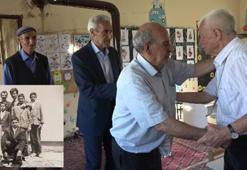 54 yıl önce ders anlattığı okulda öğrencileriyle buluştu