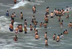 Sıcaktan bunalanlar sahillere ve piknik alanlarına akın etti