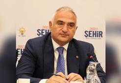 Bakan Ersoy: Tarihi dokuya zarar veren 500'ün üzerinde kaçak yapı yıkıldı