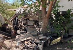 Elazığ’da otomobil yol kenarındaki bahçeye uçtu: 7 yaralı