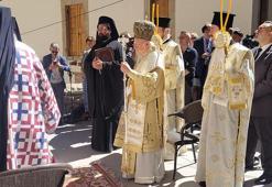 Sümela Manastırı'nda tartışmaların gölgesinde 10'uncu ayin yapıldı