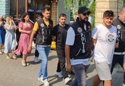 Düzce'de günlük kiralık evlere uyuşturucu baskını; 5 tutuklama