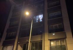 Depremzede ailenin 2 yaşındaki kız çocukları 3'üncü kattan düşerek ağır yaralandı