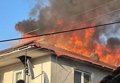Çocukların oynarken çıkardığı iddia edilen yangında 3 ev zarar gördü