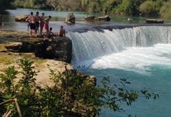 Manavgat Şelalesi'nde tehlikeli serinlik