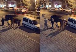 Yolun karşısına geçmek isterken hafif ticari araç çarptı, o anlar kamerada