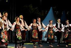 Kartal’da 2. Uluslararası Halk Oyunları Festivali başladı