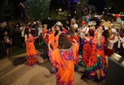 Çatalca'da Erguvan Festivali başladı