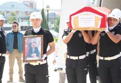 Gölcük Kaymakamı Özdemir için valilikte tören