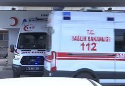 Kavgada husumetlilerinin üzerine kızgın yağ döktü: 2 yaralı