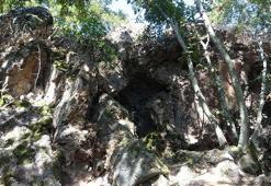 86 bin yıllık İnkaya Mağarası'nda Orta Paleolitik döneme ait saplı alet uçları bulundu