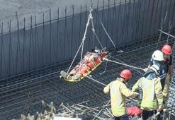 Maltepe'de üzerine inşaat demiri düşen işçi yaralandı