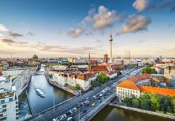 "Almanya'ya göç için danışmanlık hizmeti veren merdiven altı şirketlere dikkat edin"