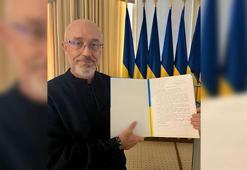 Ukrayna Savunma Bakanı Reznikov’un istifası kabul edildi