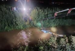 Sulama kanalına uçan otomobildeki anne ve 2 çocuğu öldü