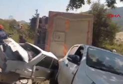 Freni boşalan kamyon cenaze namazı kılanların arasına daldı