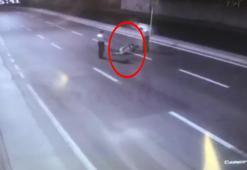 Bağcılar’da kovalamaca: Silahlı şüpheli ayağından vuruldu