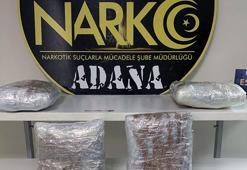 Otogarda sırt çantasında 2,5 kilo esrarla yakalandı, 'İçmek için aldım' dedi