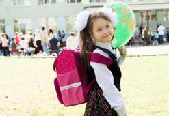 Yeni eğitim öğretim yılı başladı: Aileler okul yolunda mobil teknolojiye yöneldi