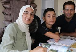 Bedensel engelli Nakşin, bu sene de evde dersbaşı yaptı