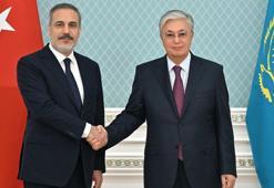 Bakan Fidan, Kazakistan Cumhurbaşkanı Tokayev ile görüştü