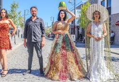 Şanlıurfa biberi ve buğday başağından yapılan gelinliklerle sokakta defile