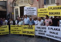 İzmir'de 'S' plaka sahiplerinden 'atletli' eylem
