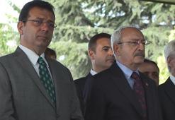 Kılıçdaroğlu ve İmamoğlu Menderes'i mezarı başında andı
