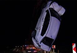 Otomobil şarampole uçtu: 2 yaralı