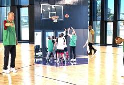 Cumhurbaşkanı Erdoğan’ın yeni basketbol performansı görüntüleri yayınlandı