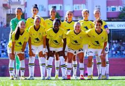 Petrol Ofisi, Fenerbahçe Kadın Futbol Takımı ile sponsorluk anlaşmasını uzattı