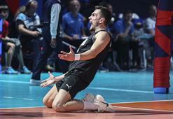 Milli voleybolcu Bedirhan Bülbül, Avrupa'da "Rüya Takım"a seçildi