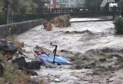 Çanakkale'de sağanak etkili oldu