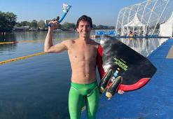 Derin Toparlak, Paletli Yüzme Dünya Şampiyonası'nda altın madalya kazandı