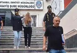 Yazar kadın eski eşini boğazını keserek öldürdü