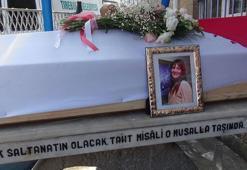 Oyuncu Seda Fettahoğlu, memleketinde toprağa verildi