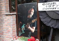 Müzisyen Onur Şener, vefatının 1'inci yılında anıldı