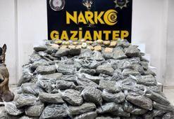 'Onix' tepki verdi; minibüste 179 kilo uyuşturucu ele geçirildi