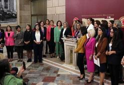 Muhalefet partili kadın vekillerden 'kadına karşı şiddetle mücadele' için ortak basın toplantısı