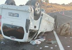 Terhis olan oğullarını almaya giden aile kaza yaptı: 2 ölü, 3 yaralı