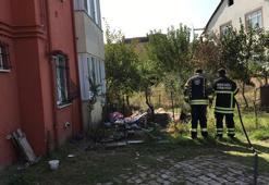 Bulaşık makinesinden çıkan yangında evin mutfağı kullanılamaz hale geldi