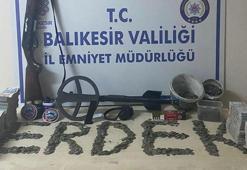 Erdek'te tarihi eser operasyonu; 3 bin 882 sikke ele geçirildi, 3 gözaltı