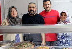 Depremde iş yerleri yıkılan aile, Kayseri'de açtıkları lokanta ile kendilerine yeni hayat kurdu