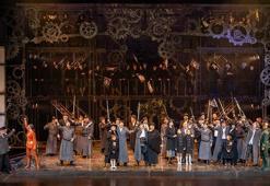 'Faust' Operası AKM'de sanatseverlerle buluştu