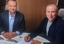 Trabzonspor’da Abdullah Avcı boş sözleşmeye imza attı