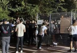 Yasağı kaldırılan Çukurova Rock Festivali'nde ortalık savaş alanına döndü